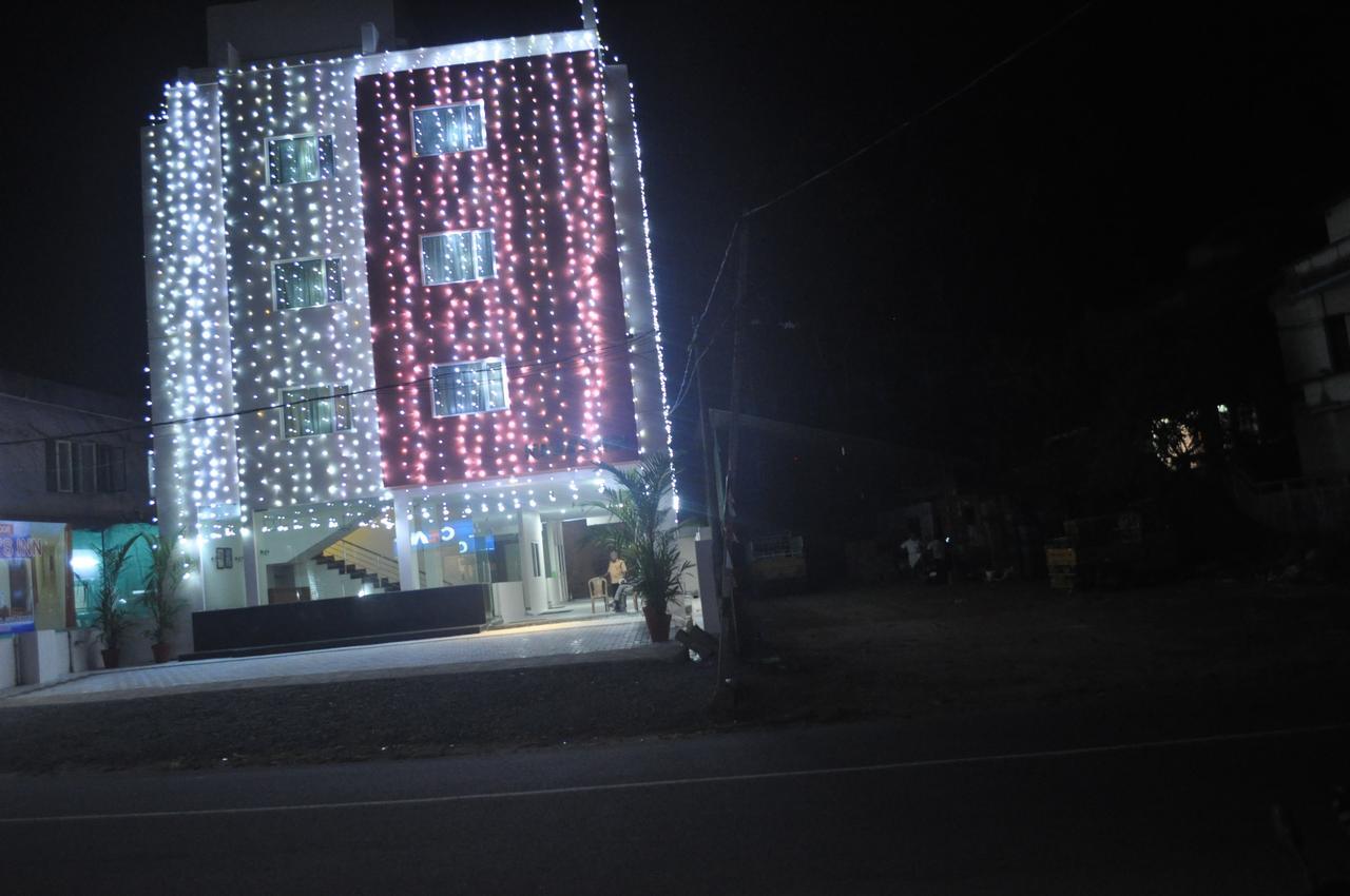 Vettoor Nanas Inn Ettumanoor Exterior photo